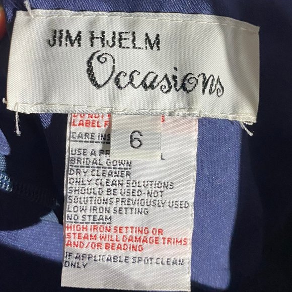 Jim Hjelm Occasions - Dress - Picture 6 of 6